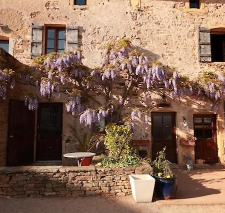 Bed and Breakfast Domaine De La Saule Jalogny Экстерьер фото